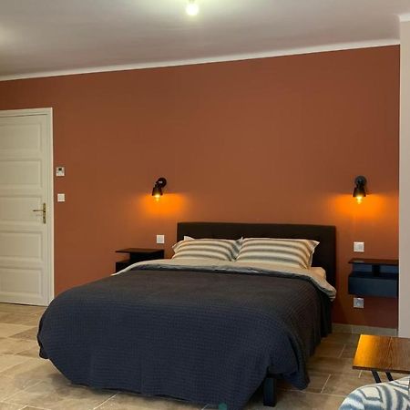 Bed and Breakfast Logis De La Foulerie Bize-Minervois Exterior foto